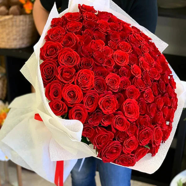 RIZZ Rose Arrangement - Bouquet